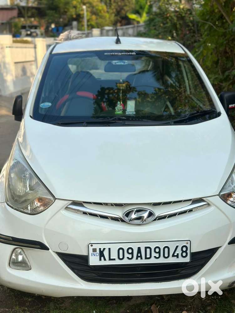 Hyundai Eon Magna 2012