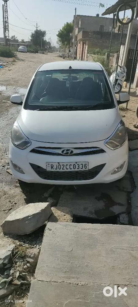 Hyundai I10 Sportz Petrol 2014