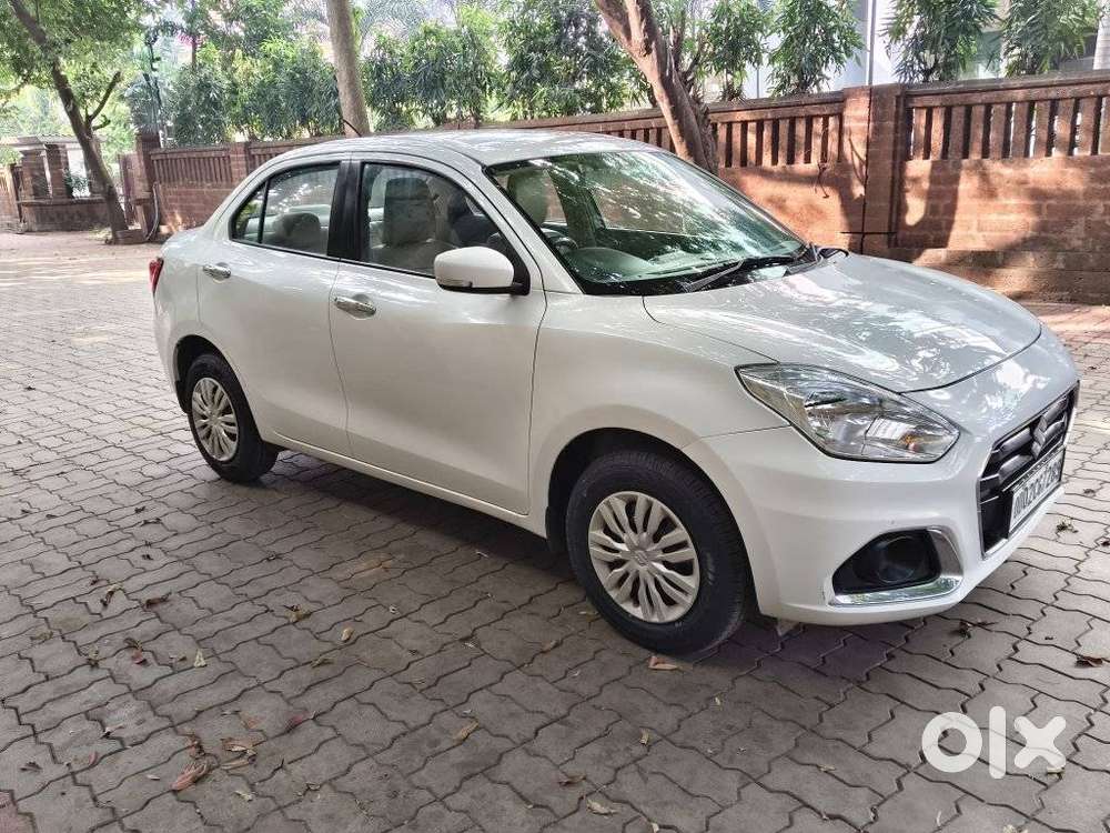 Maruti Suzuki Swift Dzire 1.2 Vxi Bsiv, 2023, Petrol