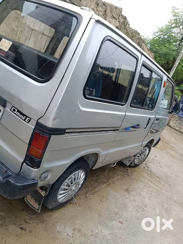 Maruti Suzuki Omni 2013