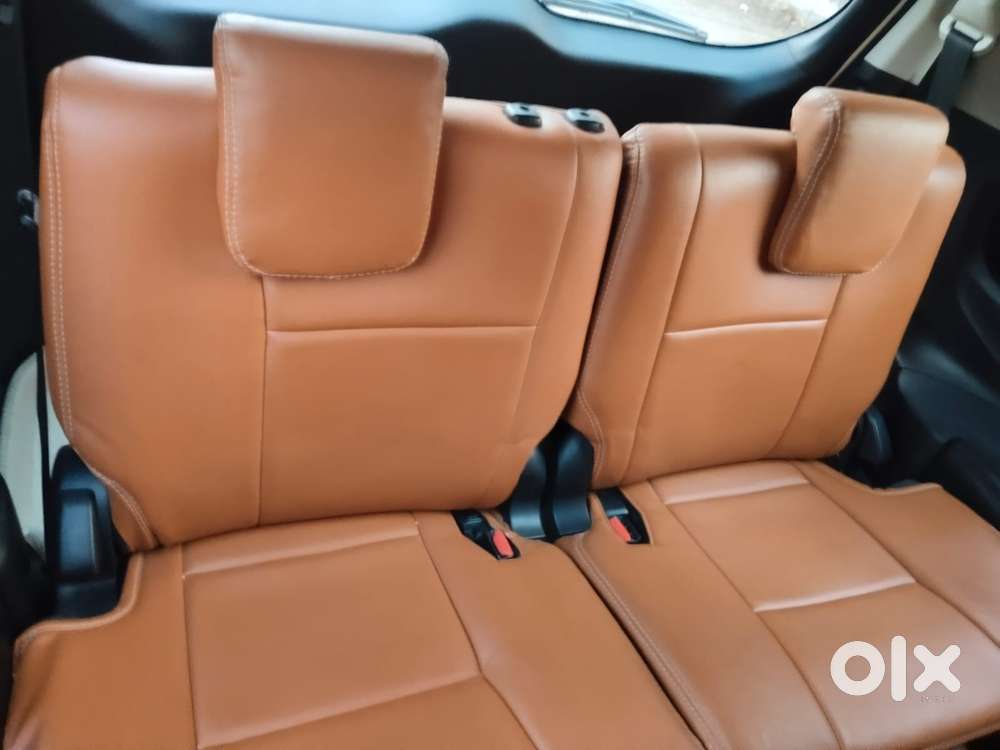 Toyota Innova Crysta 2.4 V 8 Str, 2016, Diesel