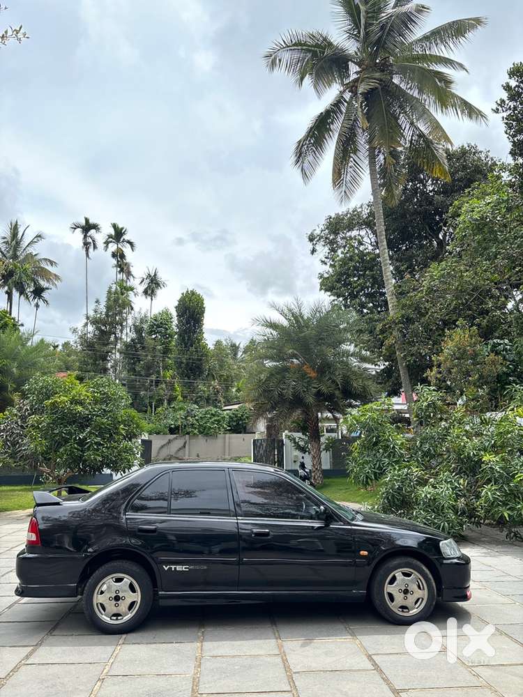 Honda 2003 Car Ready