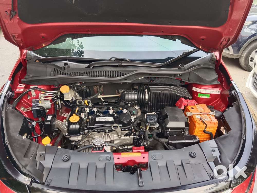 Tata Altroz 1.2 Xe, 2021, Petrol