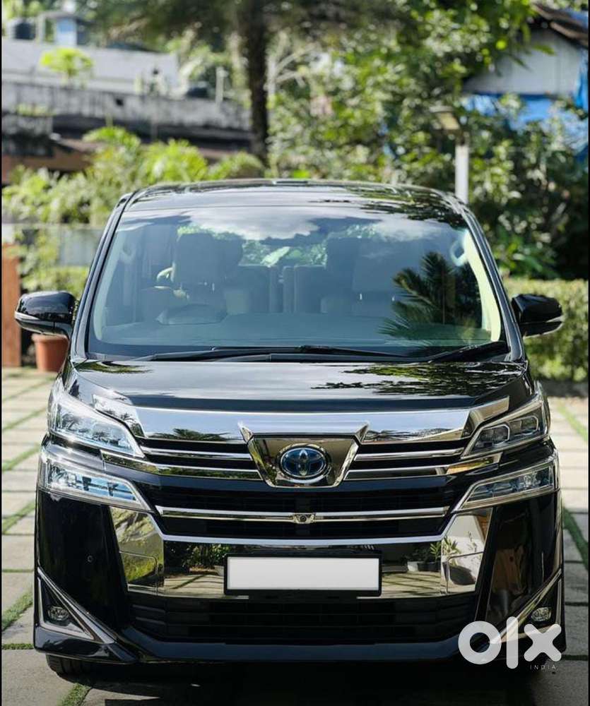 Toyota Vellfire Vip &ndash; Executive Lounge, 2021, Petrol