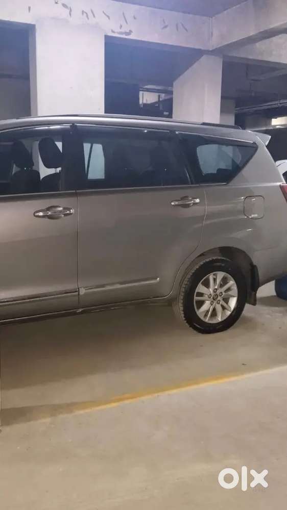 Toyota Innova Crysta 2017 Diesel 148000 Km Driven