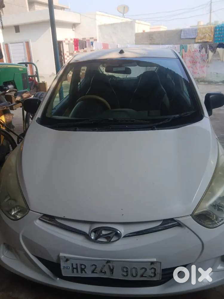 Hyundai Eon Magna 2015