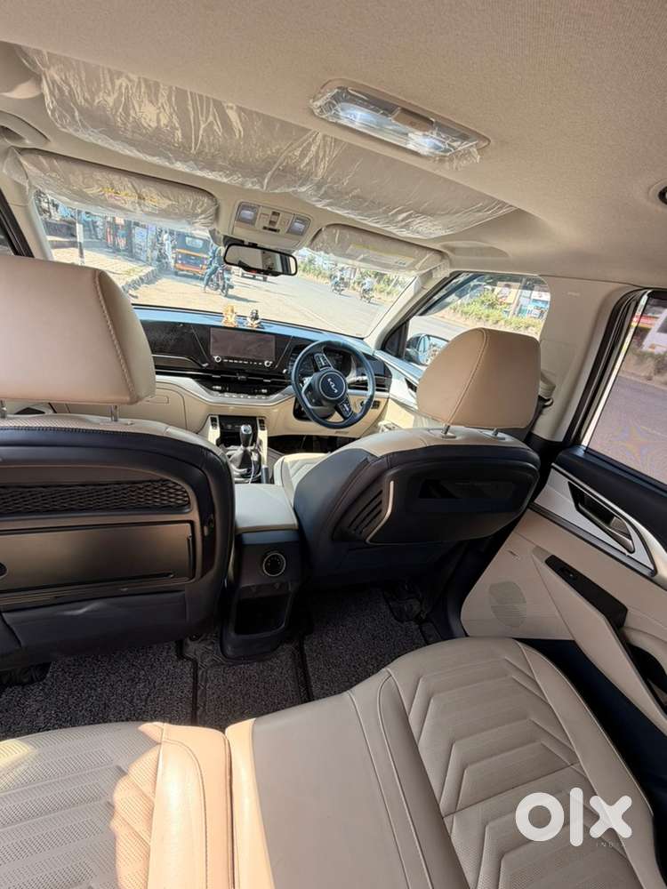 Kia Carens 2023 Model 7 Seater Imt