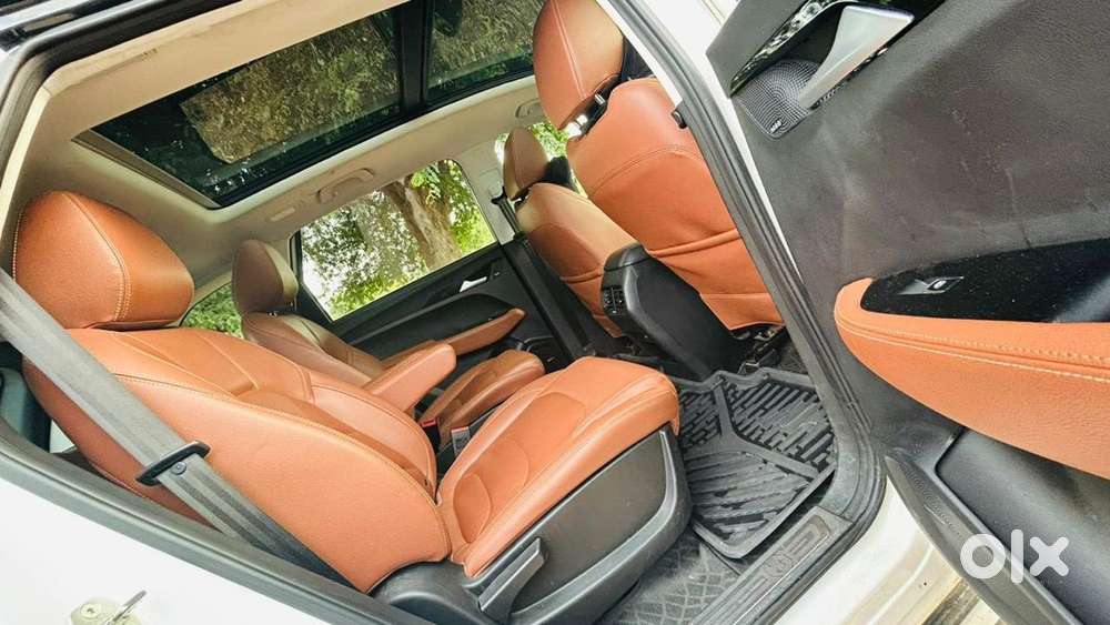 Mg Hector Plus 2021 Diesel Well Maintained