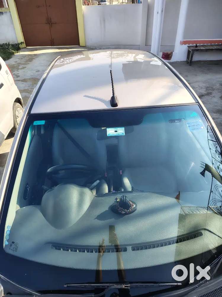 Hyundai I10 Sportz 2011