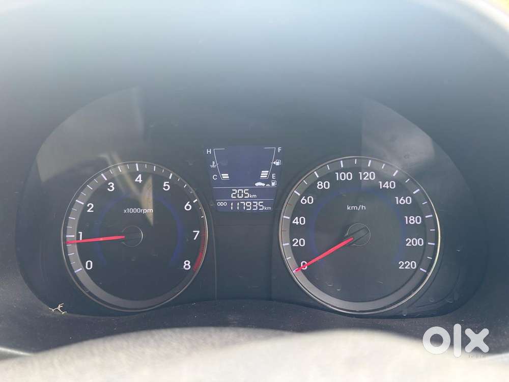 Hyundai Verna Petrol 2013