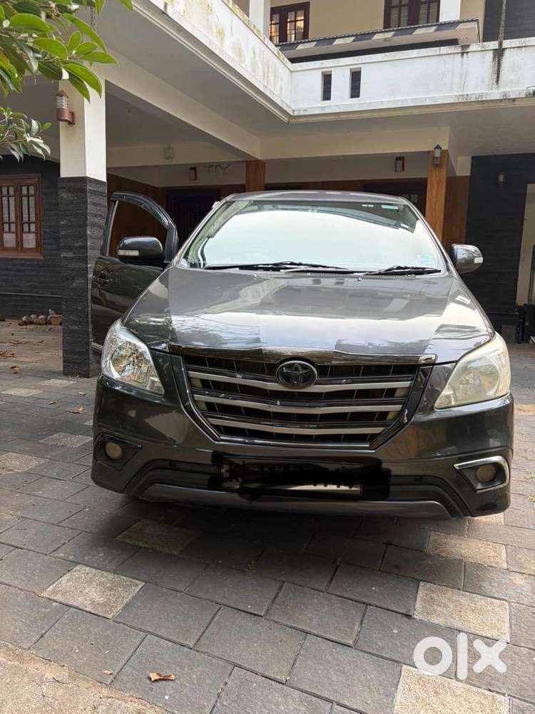 Toyota Innova Well Maintained