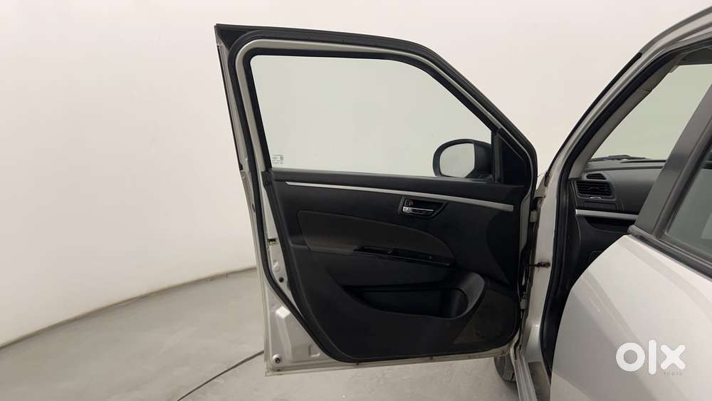 Maruti Suzuki Swift Vvt Vxi, 2016, Petrol