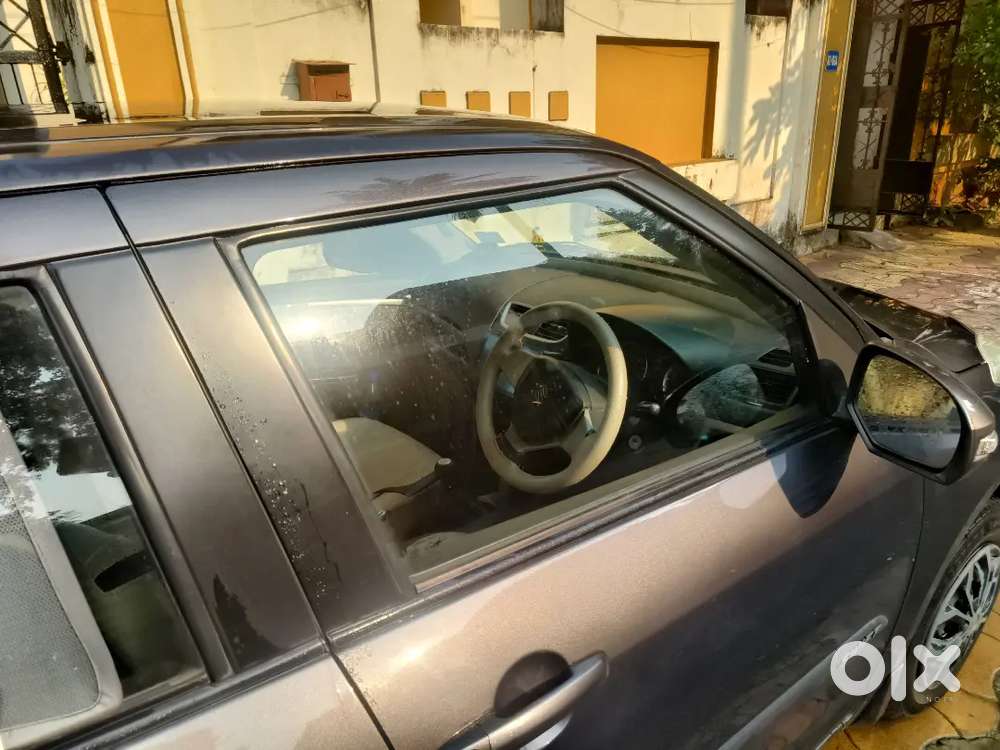 Maruti Suzuki Swift Vxi 2015