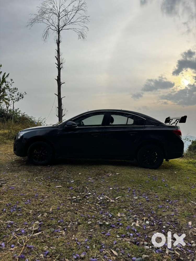 Chevrolet Cruze Lt 2015 Model Manual 6speed 3rd Owner