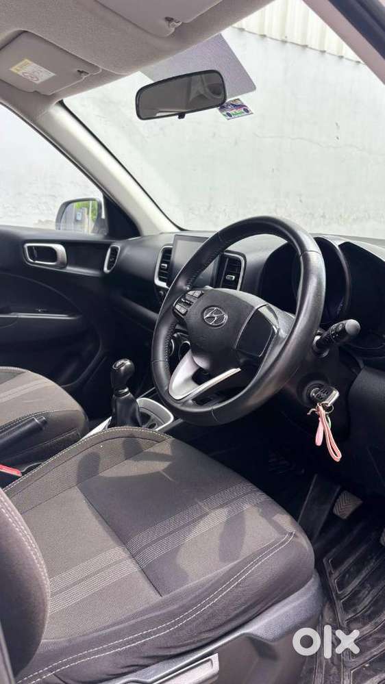 Hyundai Venue, 2022, Petrol
