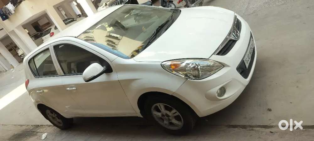 Hyundai I20 Asta 2011