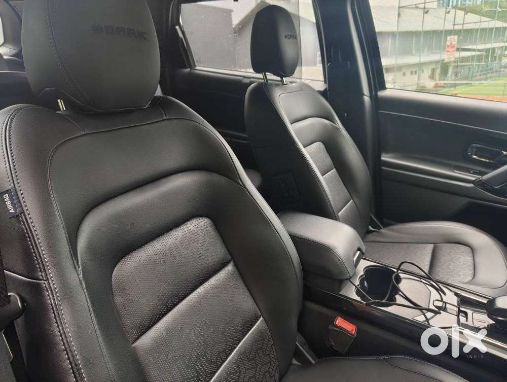 Tata Safari Accomplished Plus Dark Edition At, 2023, Diesel