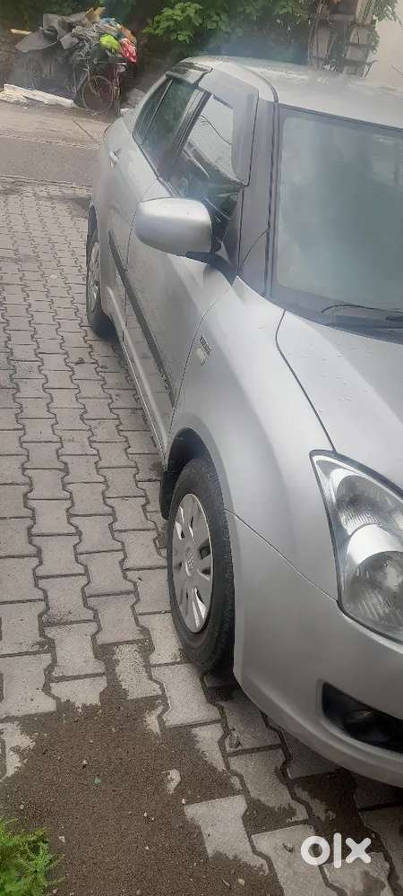 Maruti Suzuki Dzire Tour 2010