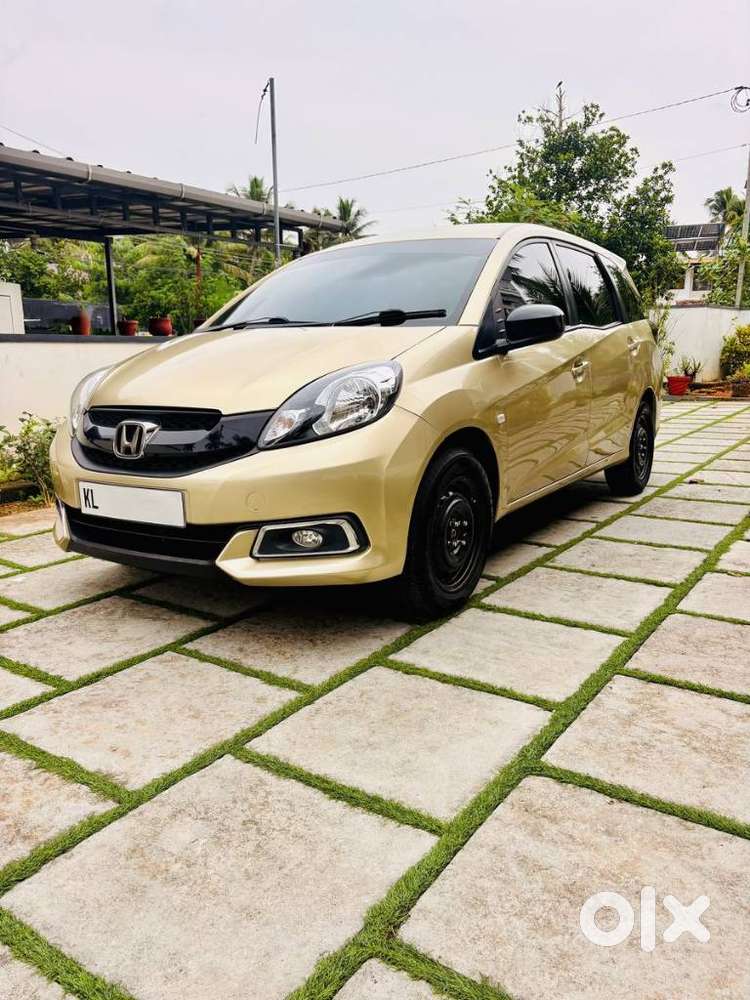 Honda Mobilio 1.5 S I-vtec Mt, 2015, Petrol
