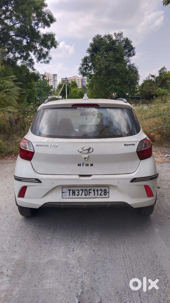 Hyundai Grand I10 Nios Amt Sportz, 2019, Petrol