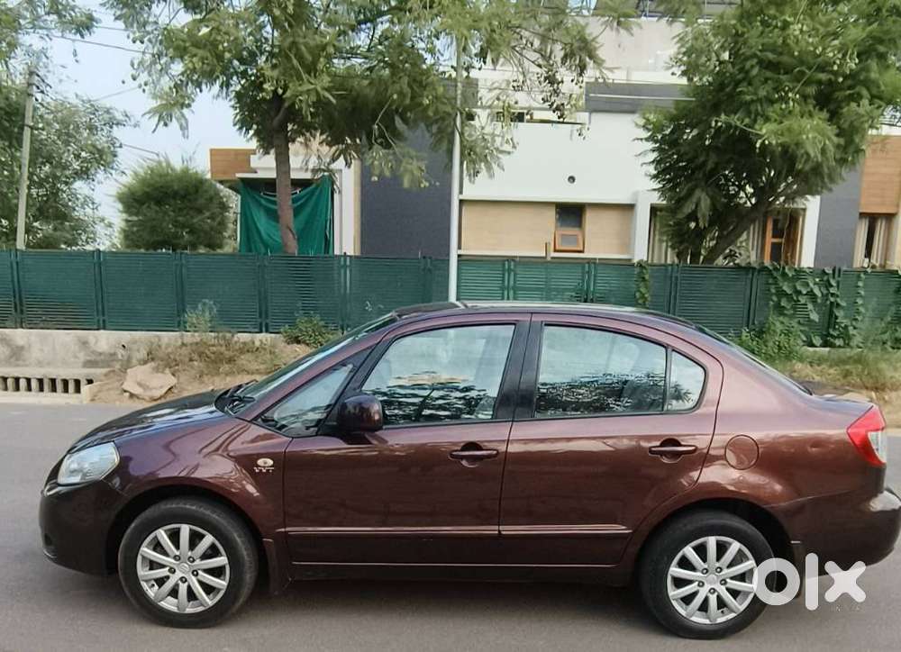 Maruti Suzuki Sx4 Zxi Mt Bsiv, 2010, Petrol