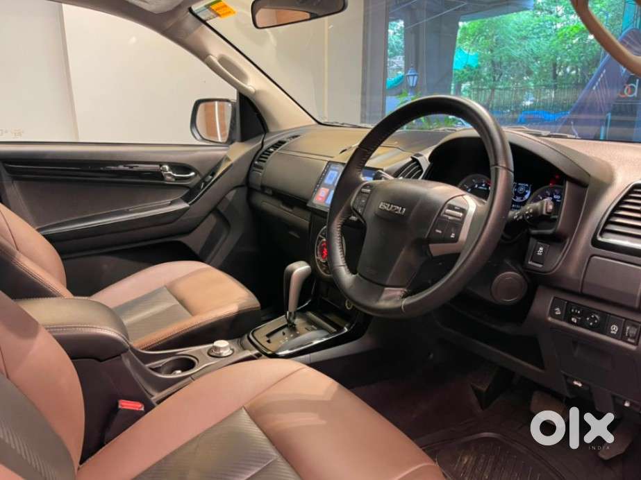 Isuzu D-max V-cross Z Prestige 4x4 At, 2024, Diesel