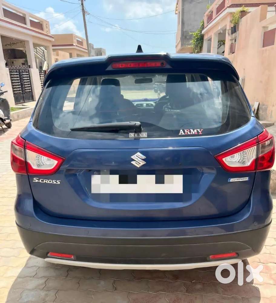 Maruti Suzuki S-cross 2020 Petrol Well Maintained, Very Less Driven