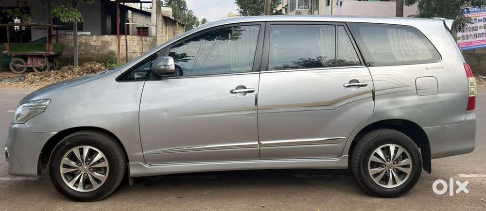 Toyota Innova Diesel 2.5 Z Top Model Mint Condition