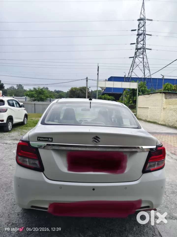 Maruti Suzuki Dzire 1.2 Vxi, 2024, Petrol
