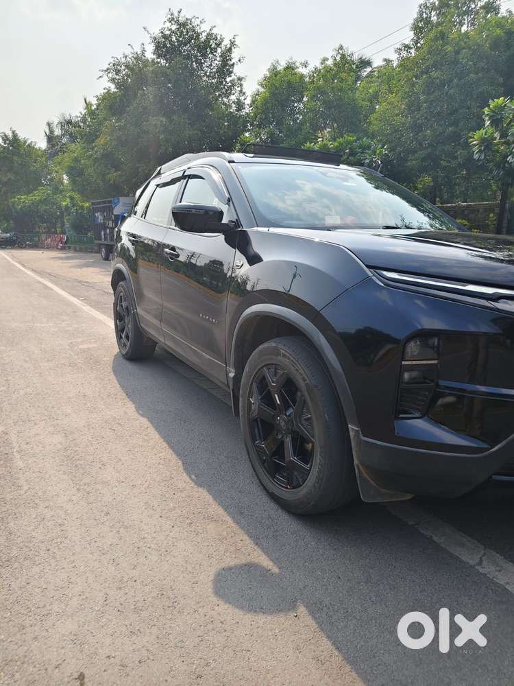 Tata Safari Accomplished X Plus 7 Str Dark Edition At, 2024, Diesel