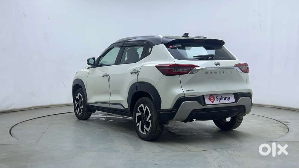 Nissan Magnite Xv Turbo, 2022, Petrol