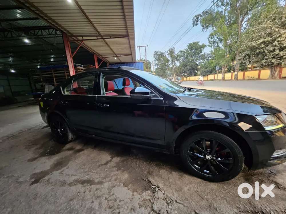 Skoda Octavia 2017 Diesel 76000 Km Driven Excellent Condition