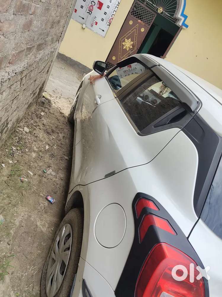 Maruti Suzuki Swift Vxi 2023