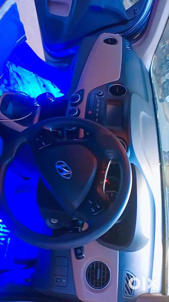 Hyundai Grand I10 2017 Petrol 81000 Km Driven