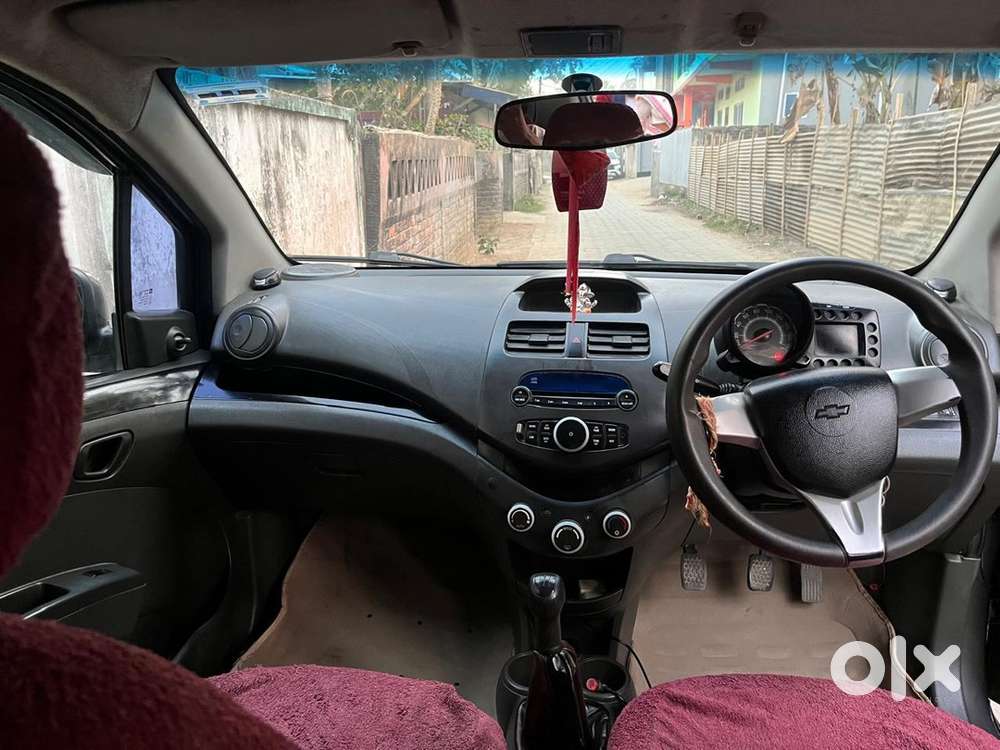 Chevrolet Beat Lt Petrol 2012