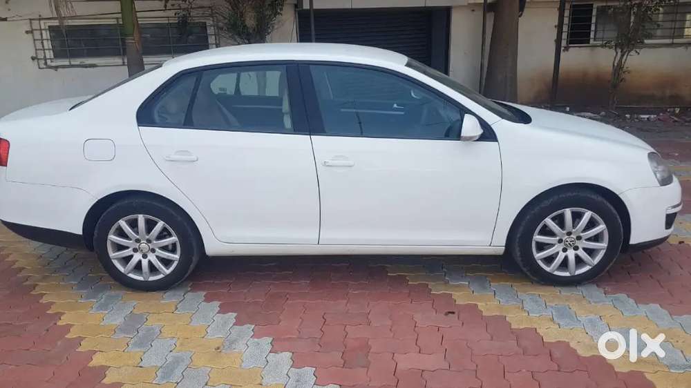 2009 Volkswagen Jetta 1.9 Tdi  1.62 Lakh Km  Strong Diesel
