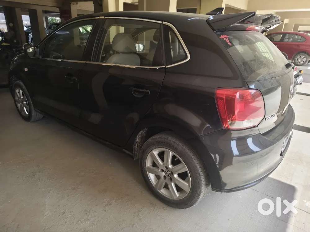 Volkswagen Polo 2012 Highline Dieselwith 25 Kmpl Mailage
