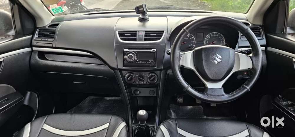Maruti Suzuki Swift Vxi, 2013, Petrol