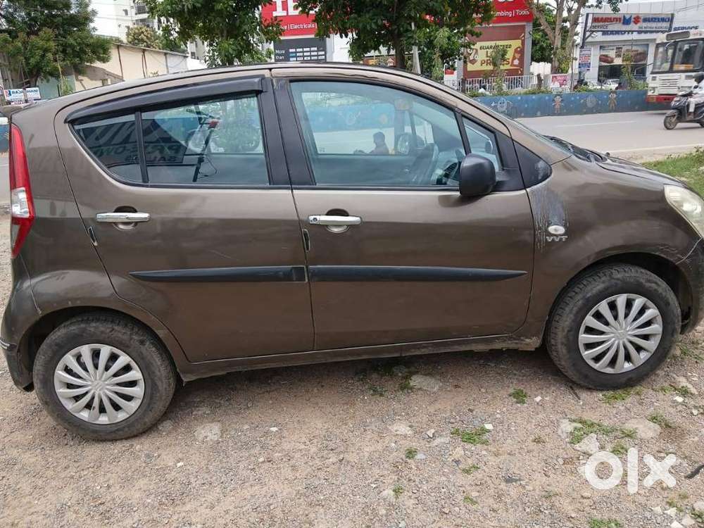 Maruti Suzuki Ritz Vxi, 2013, Petrol