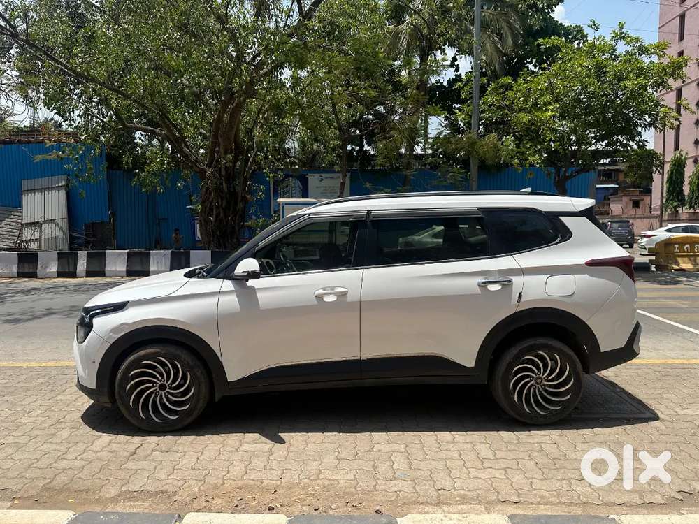 Kia Carens Prestige 7 Str 2022 Petrol+cng