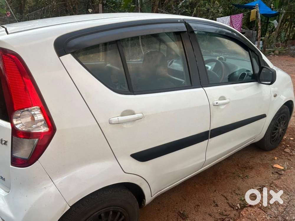 Maruti Suzuki Ritz 2011 Petrol Well Maintained