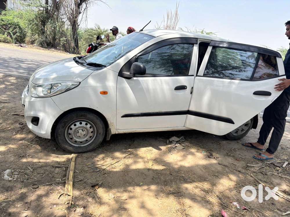 Hyundai I10 2015 Cng & Hybrids Well Maintained