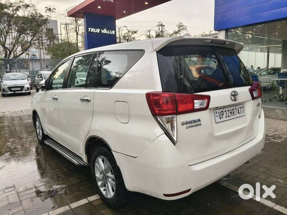 Toyota Innova Crysta 2.4 V, 2017, Diesel