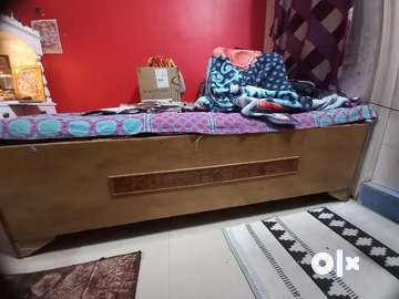 Diwan bed store on olx