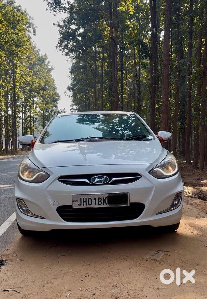 Hyundai Fluidic Verna 2014