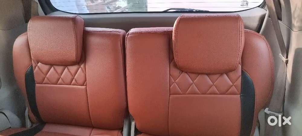 Toyota Innova 2.5 G2 7 2014