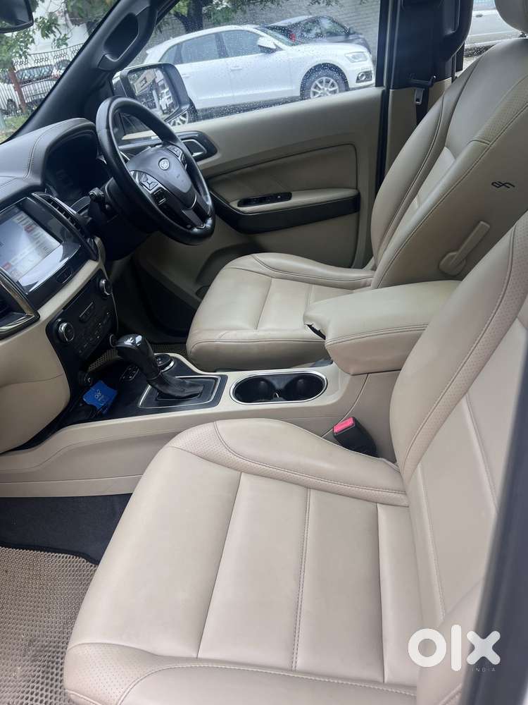 Ford Endeavour 3.2 Titanium At 4x4, 2016, Diesel