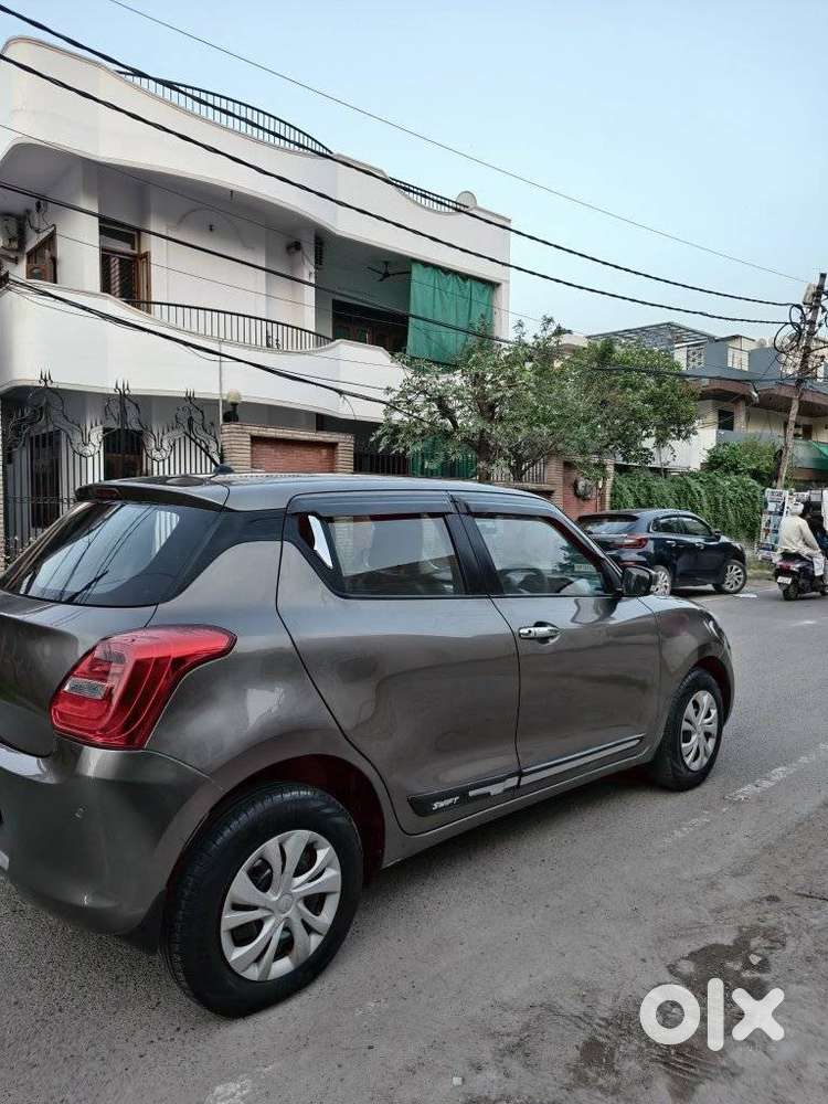 Maruti Suzuki Swift Vxi + Manual, 2020, Petrol