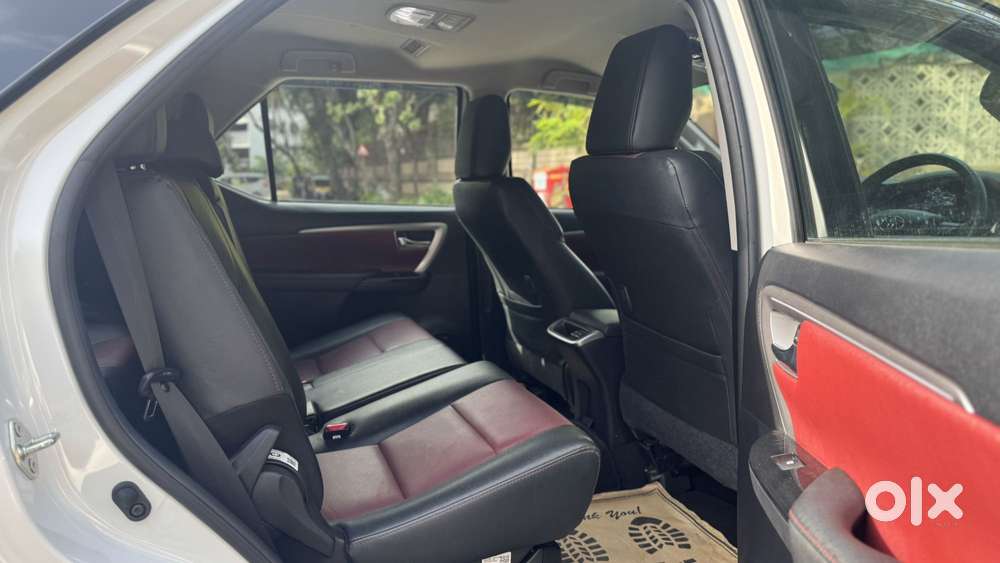 Toyota Fortuner Legender 4x2 At 2.8, 2025, Diesel
