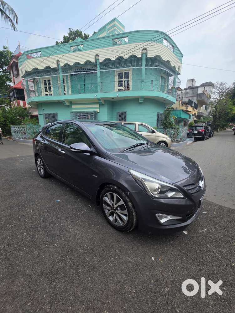 Hyundai Verna Sx Petrol At, 2015, Petrol